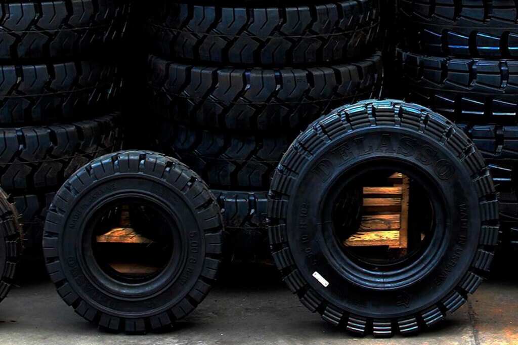 Виды шин для погрузчиков
