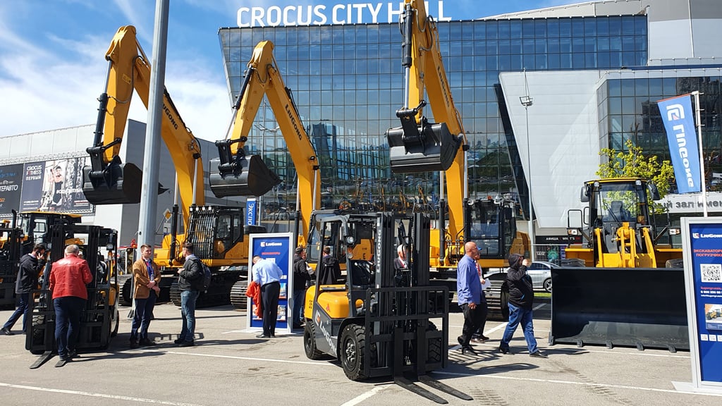 Экскаватор LiuGong