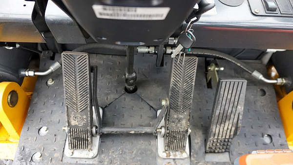 Дизельный вилочный погрузчик LiuGong CLG2080H (8 тонн)