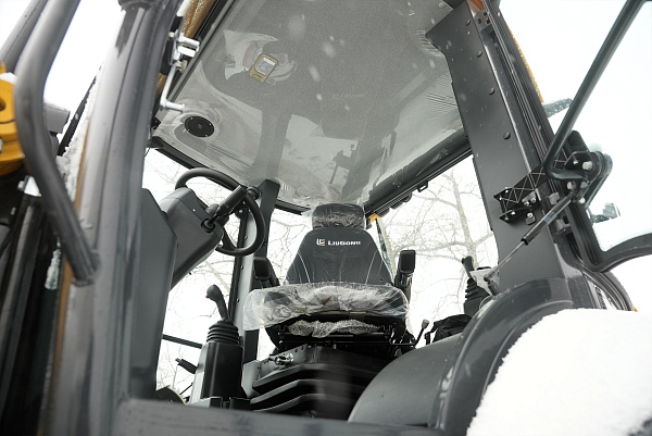 Экскаватор-погрузчик LiuGong CLG777A-S MAX