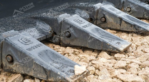 Экскаватор гусеничный LiuGong CLG923FN (23 тонны)