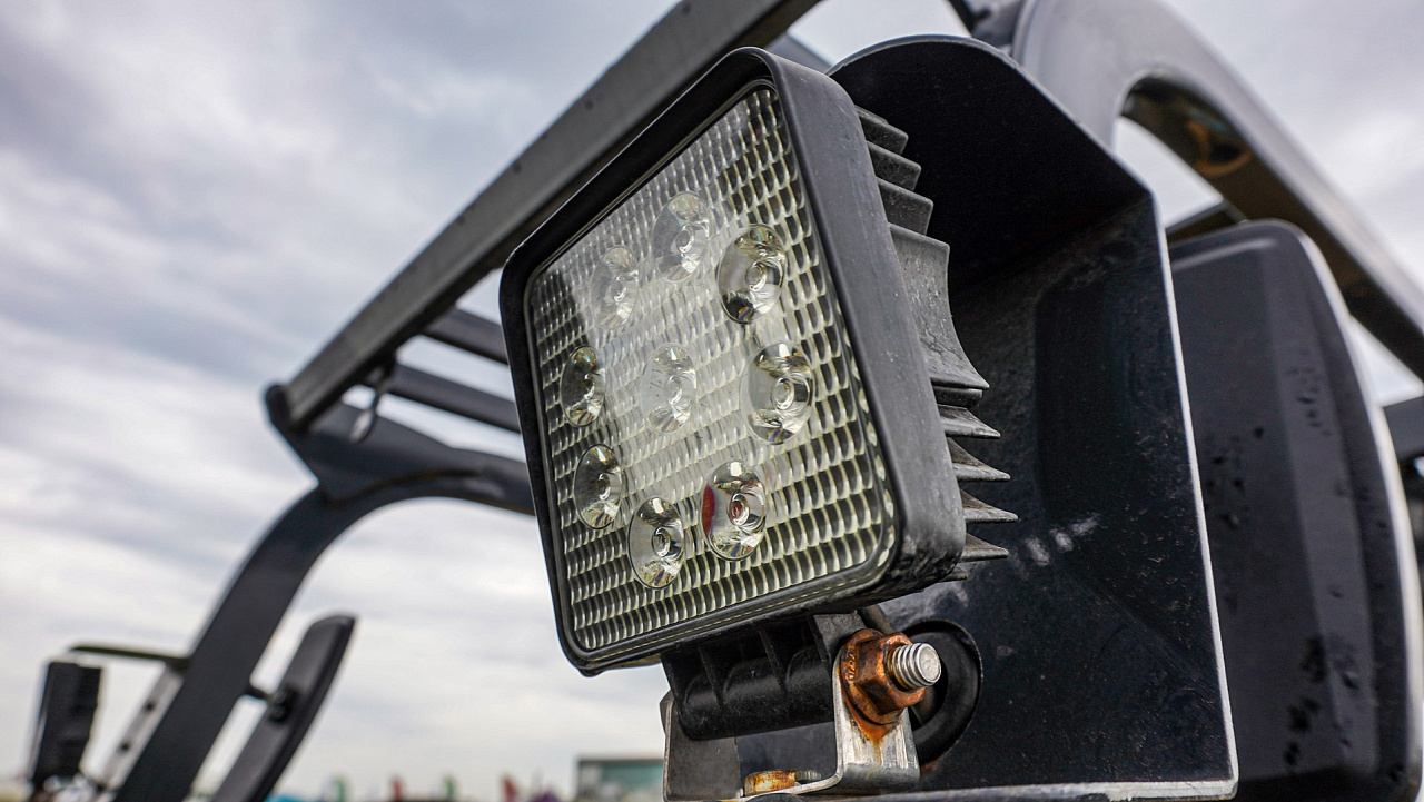 Дизельный вилочный погрузчик LiuGong CPCD25 Xinchai (2,5 тонны)