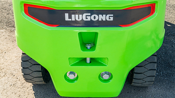 Электрический вилочный погрузчик LiuGong CPD30 FS (3 тонны)