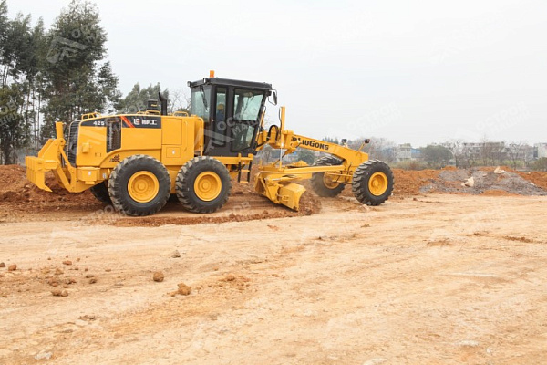 Автогрейдер LiuGong 425 полный привод