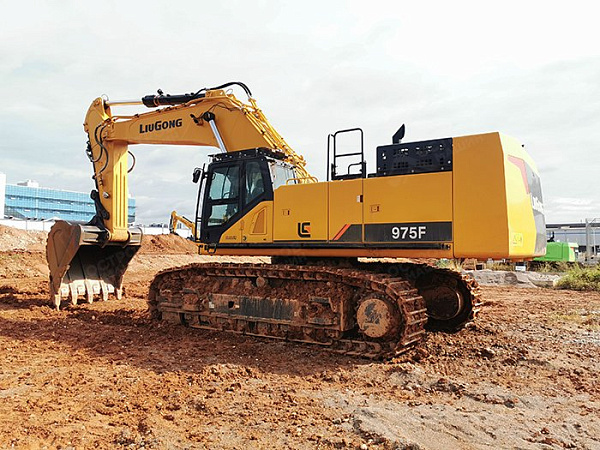 Экскаватор гусеничный LiuGong CLG975F (75 тонн)