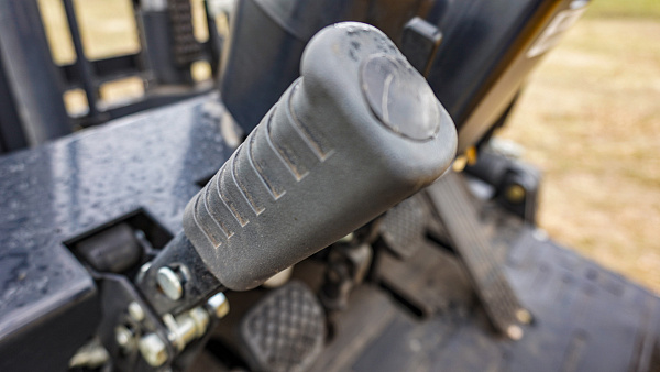 Дизельный вилочный погрузчик LiuGong CPCD25 Isuzu (2,5 тонны)