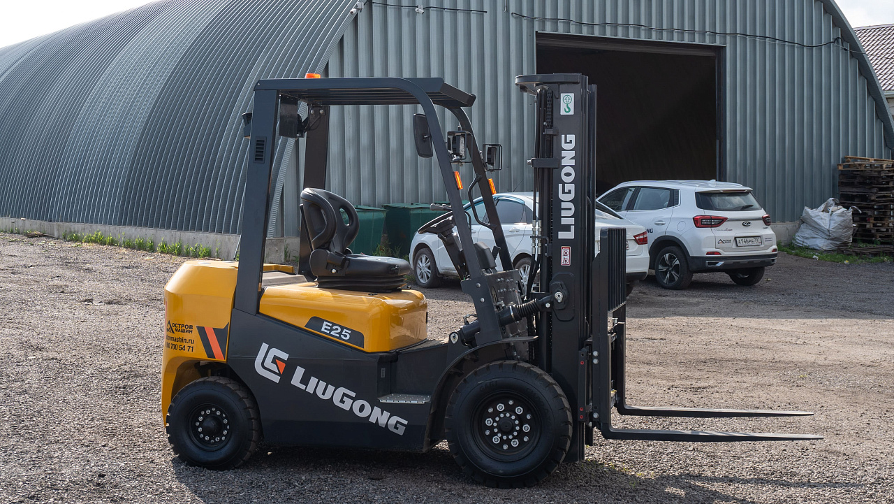 Дизельный вилочный погрузчик LiuGong CPCD25Е (2,5 тонны)