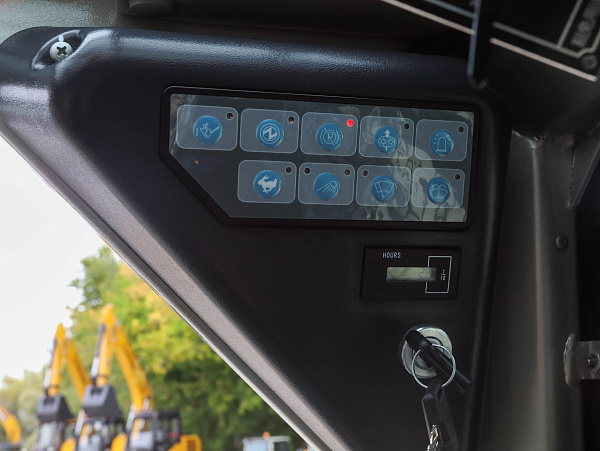 Мини-погрузчик LiuGong CLG395B