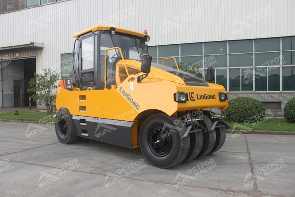 Каток пневмоколесный CLG6516E