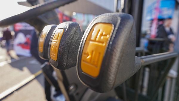 Дизельный вилочный погрузчик LiuGong CLG2025H (2,5 тонны)