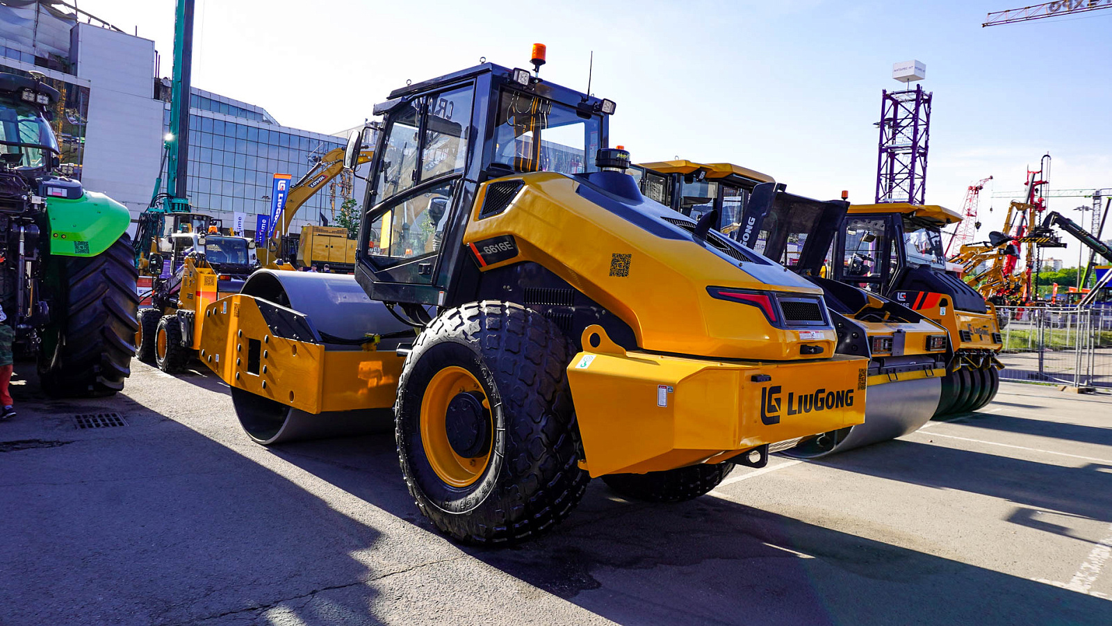 "ОСТРОВ МАШИН" на выставке "СТТ 2024" в Москве