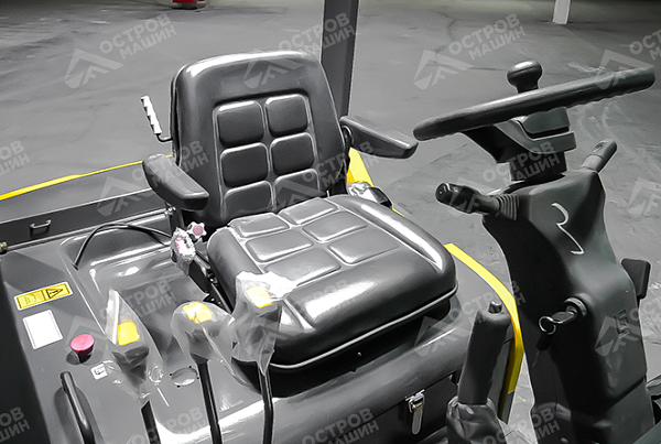 Электрический вилочный погрузчик LiuGong CLGA18-T, трёхопорный