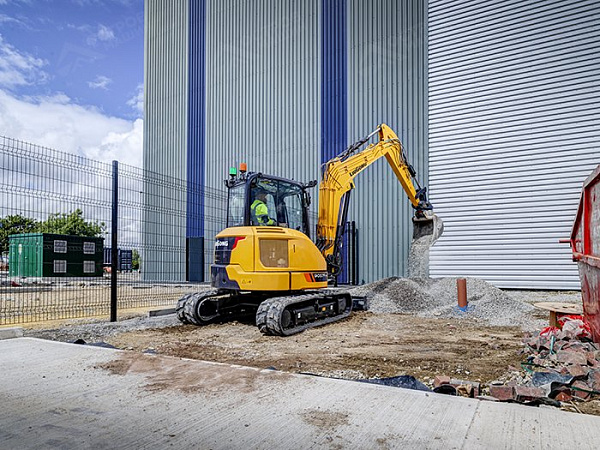 Экскаватор LiuGong CLG9055FZTS гусеничный (5 тонн)