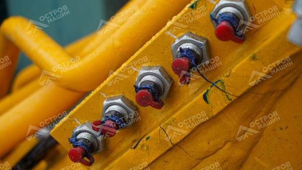 Экскаватор гусеничный LiuGong CLG923FN (23 тонны)