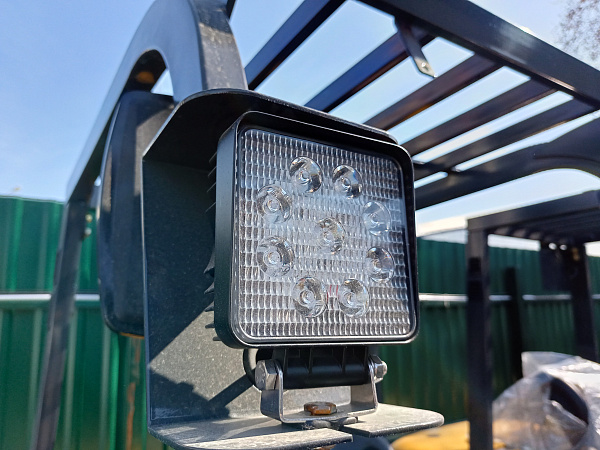 Дизельный вилочный погрузчик LiuGong CPCD30 Isuzu (3 тонны)