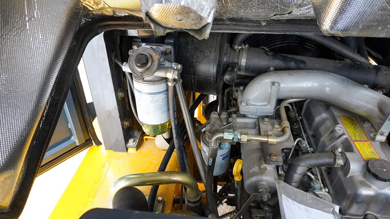 Дизельный вилочный погрузчик LiuGong CLG2070H Isuzu (7 тонн)