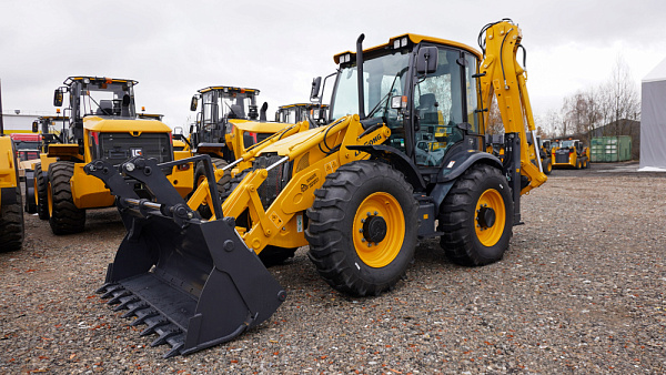 Экскаватор-погрузчик LiuGong CLG777A-S