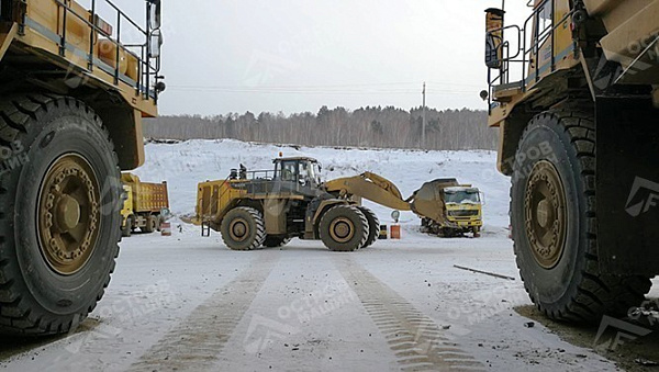 Фронтальный погрузчик LiuGong CLG8128H (16 тонн)