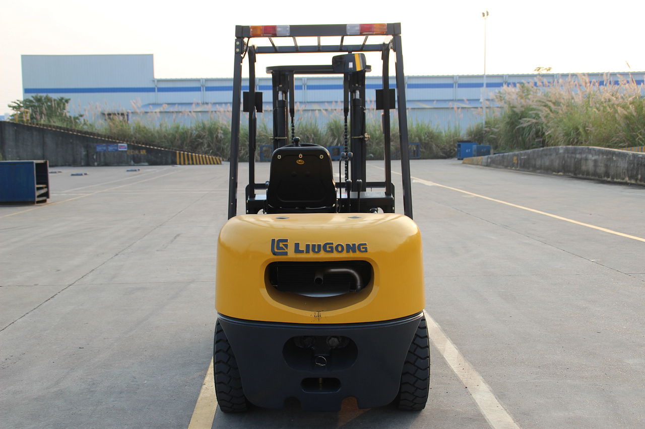 Дизельный вилочный погрузчик LiuGong CPCD35 Isuzu (3,5 тонны)