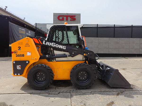 Мини-погрузчик LiuGong CLG385B MAX