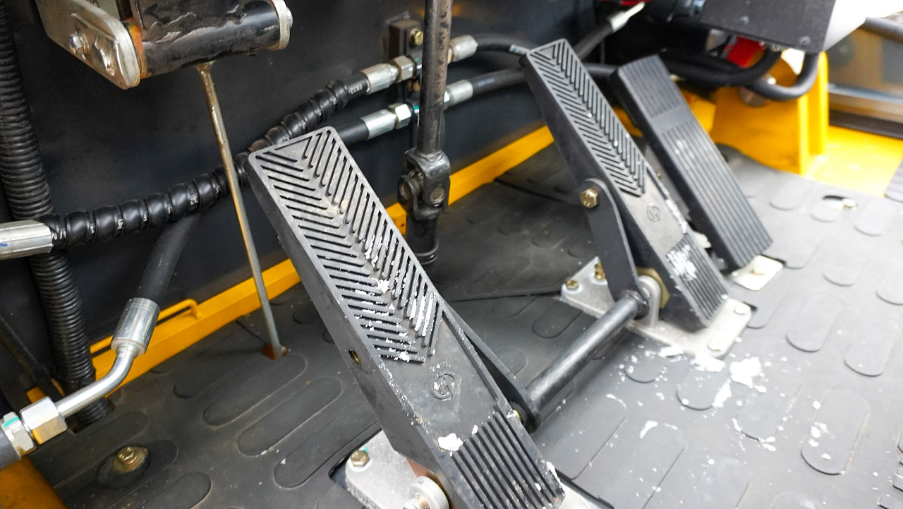 Дизельный вилочный погрузчик LiuGong CLG2070H Isuzu (7 тонн)