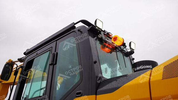 Экскаватор гусеничный LiuGong CLG923FN (23 тонны)