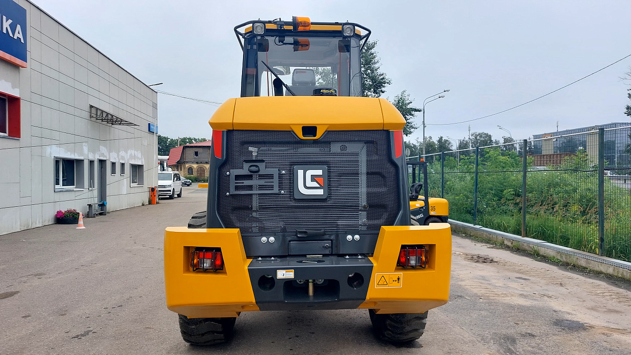 Фронтальный погрузчик LiuGong CLG835H (3,5 тонн)