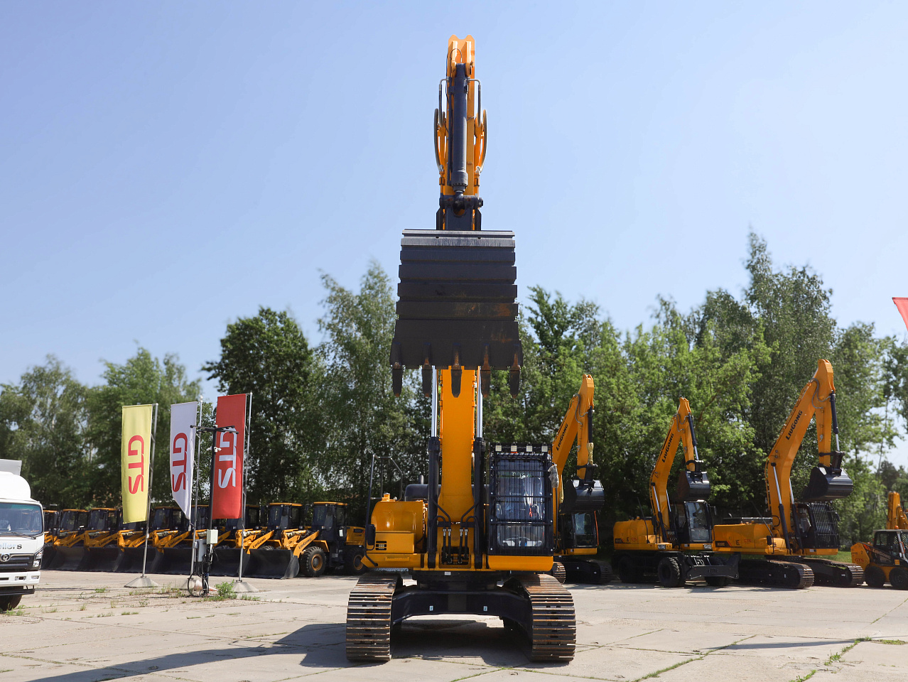 Экскаватор LiuGong CLG936E гусеничный (35 тонн)