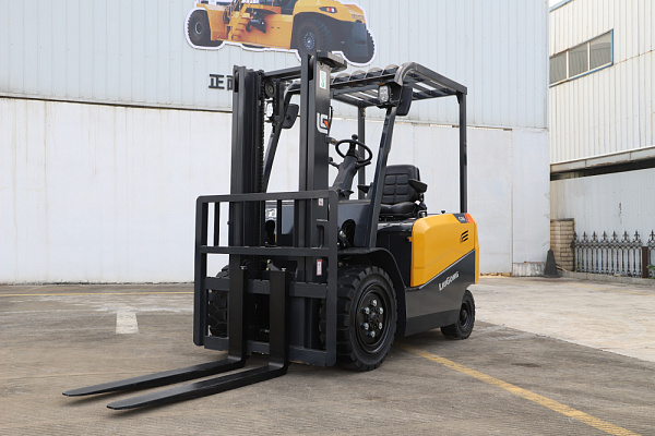 Электрический вилочный погрузчик LiuGong CLGA35-S (3,5 тонны)