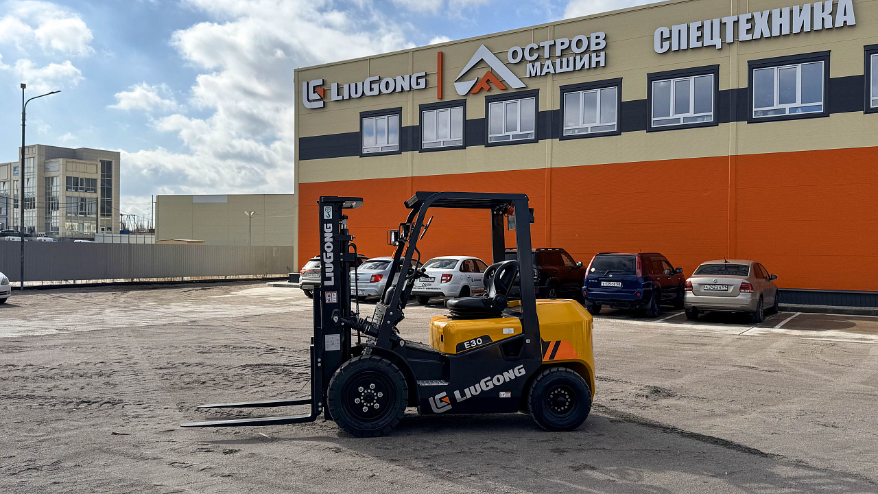Дизельный вилочный погрузчик LiuGong CPCD30Е (3 тонны)