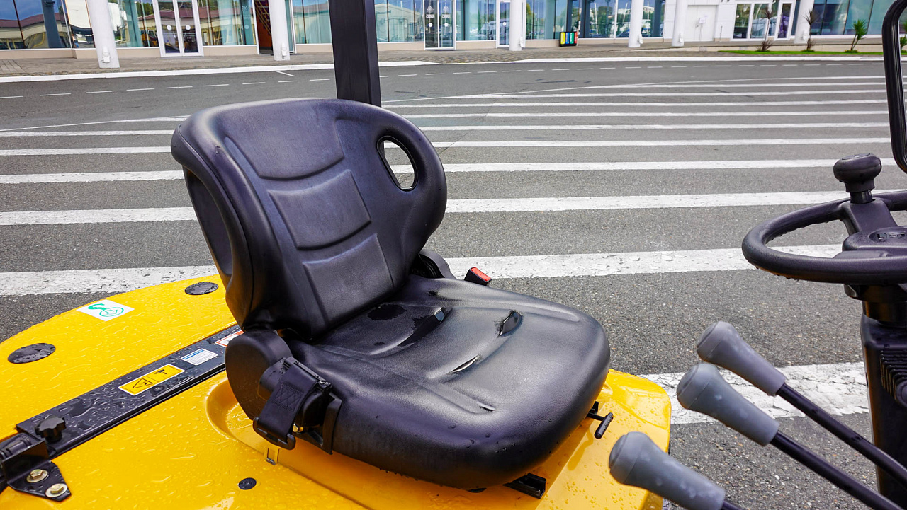 Дизельный вилочный погрузчик LiuGong CPCD15 Xinchai (1,5 тонны)