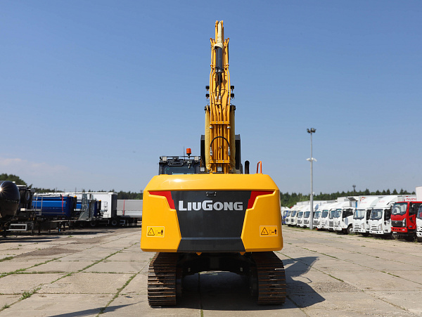 Экскаватор гусеничный LiuGong CLG923FN (23 тонны)