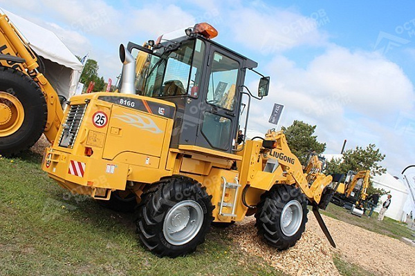 Фронтальный погрузчик LiuGong CLG816C (1,2 тонны)