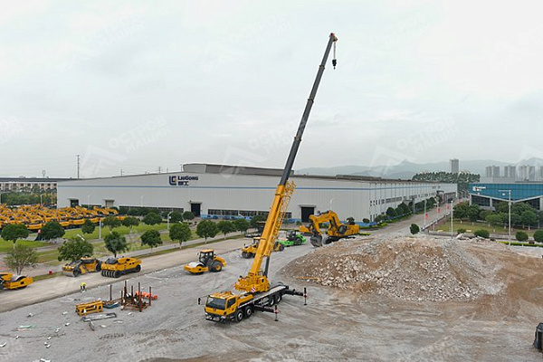 Автокран LiuGong LTC 550С5L