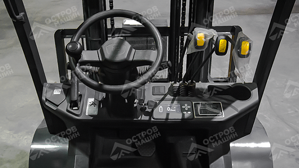 Электрический вилочный погрузчик LiuGong CLGA30-S (3 тонны)