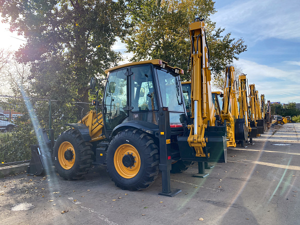 Экскаватор-погрузчик LiuGong CLG777A-S