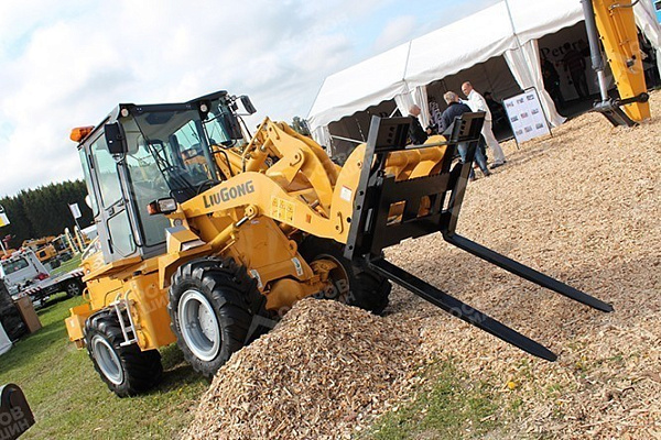 Фронтальный погрузчик LiuGong CLG816C (1,2 тонны)