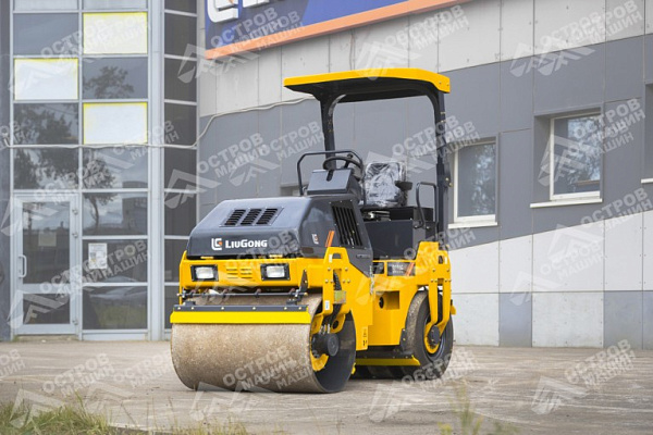 Каток асфальтовый комбинированный CLG6032E