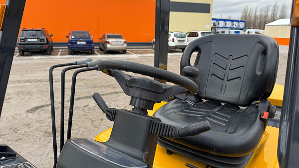 Дизельный вилочный погрузчик LiuGong CPCD35Е (3,5 тонны)