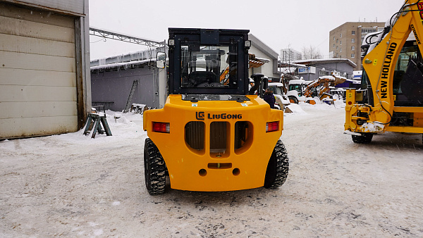 Дизельный вилочный погрузчик LiuGong CLG2070H Isuzu (7 тонн)
