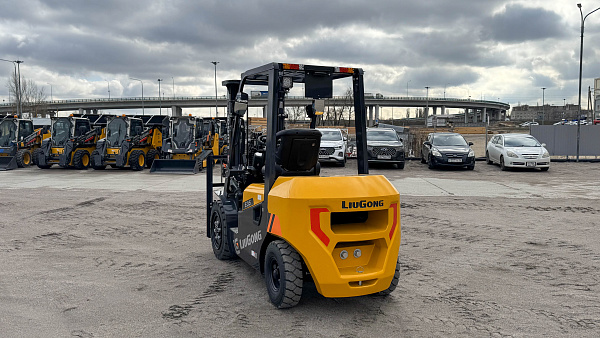 Дизельный вилочный погрузчик LiuGong CPCD35Е (3,5 тонны)