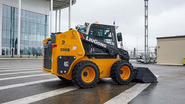 Мини-погрузчик LiuGong CLG395B