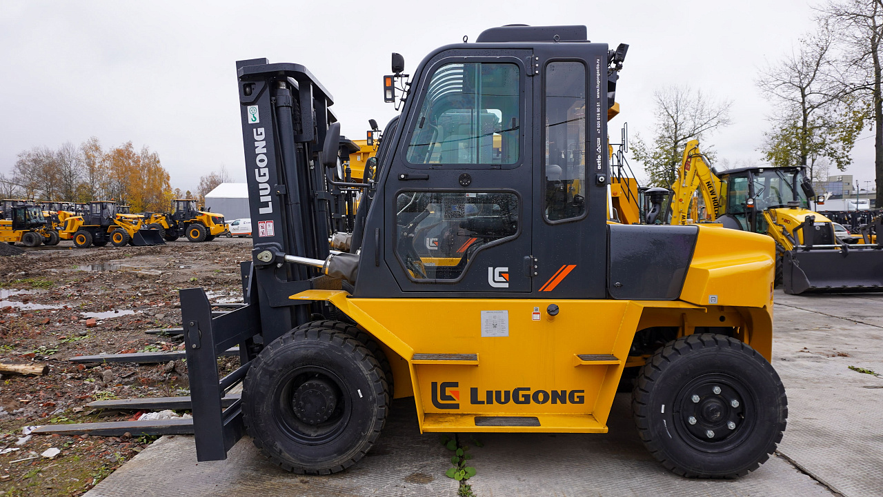 Дизельный вилочный погрузчик LiuGong CLG2050H (5 тонн)