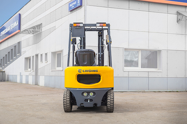 Дизельный вилочный погрузчик LiuGong CPCD20 Xinchai (2 тонны)