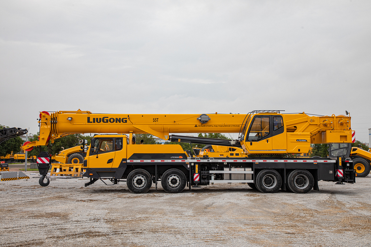 Автокран LiuGong LTC 550С5L