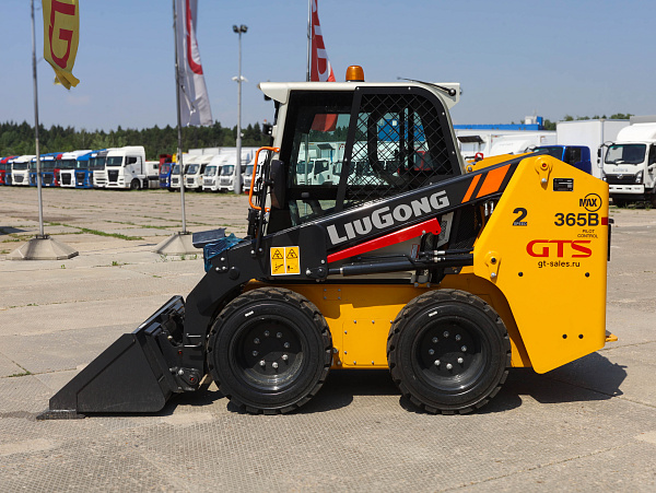 Мини-погрузчик LiuGong CLG365B MAX