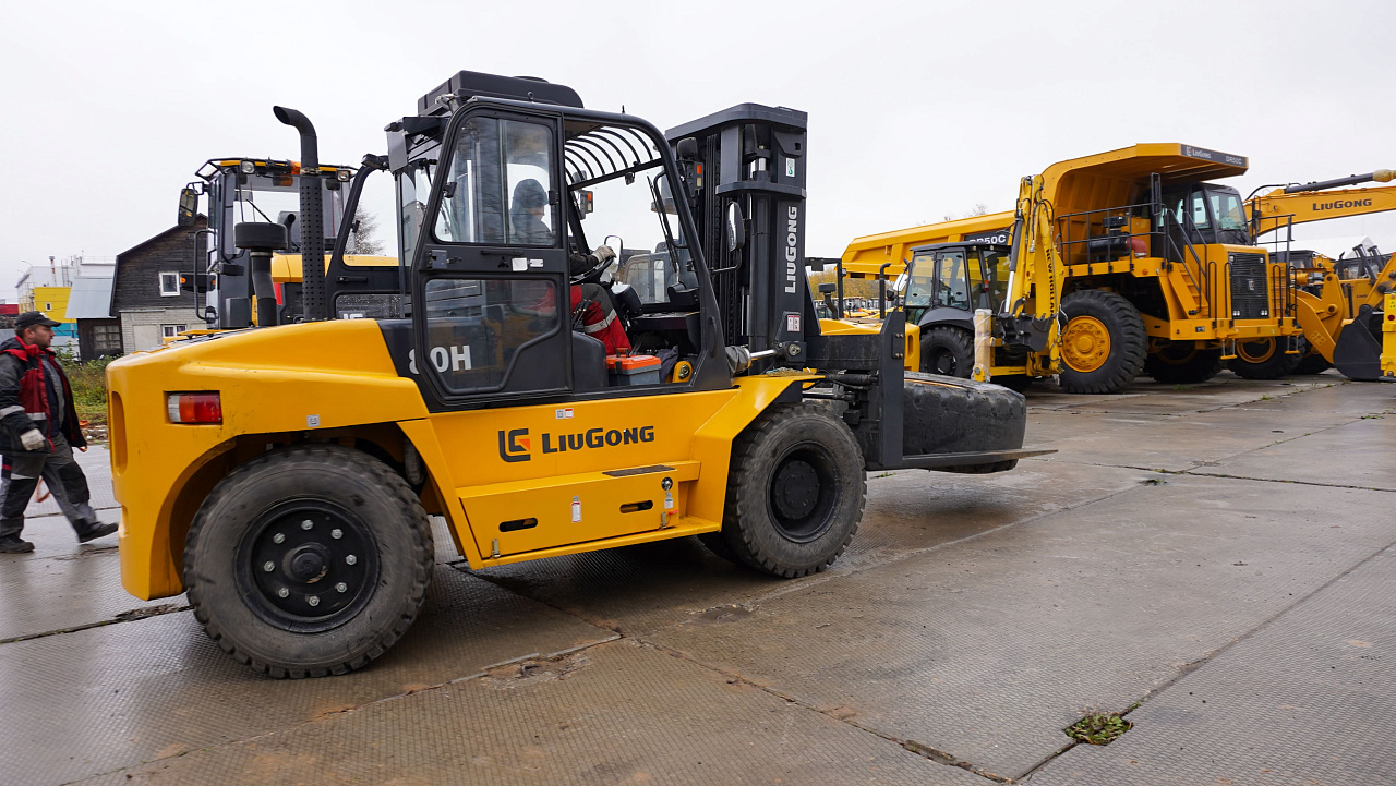 Дизельный вилочный погрузчик LiuGong CLG2080H (8 тонн)