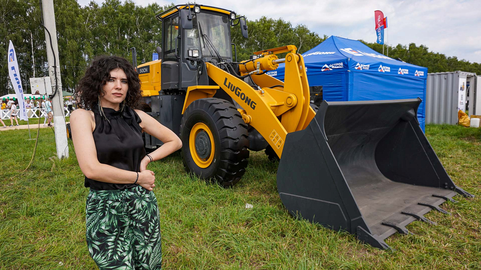 ОСТРОВ МАШИН на выставке "День Брянского поля 2024"