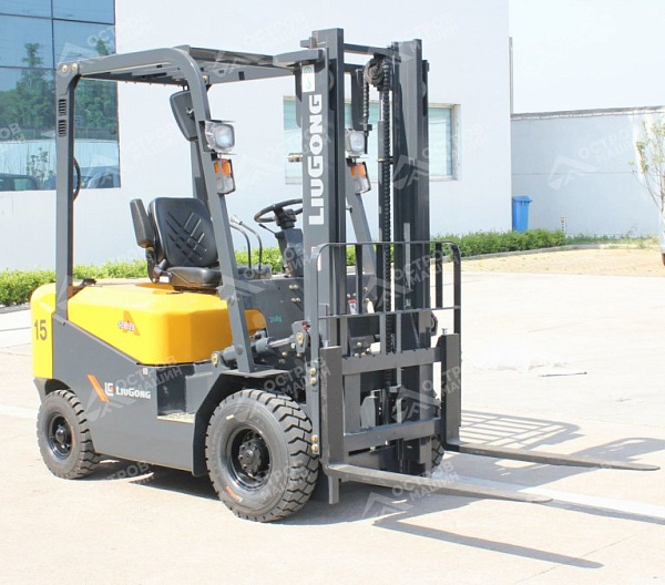 Дизельный вилочный погрузчик LiuGong CPCD15 (1,5 тонны)