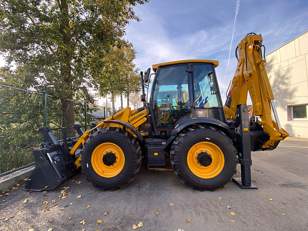 Экскаватор-погрузчик LiuGong CLG777A-S